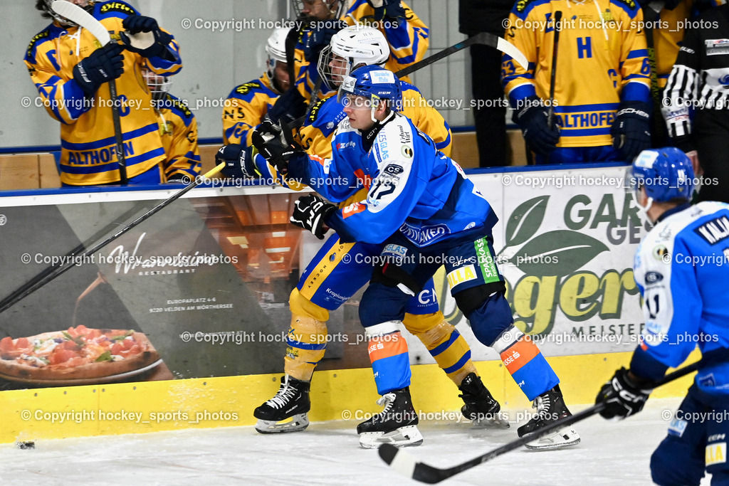 ESC SPARKASSE STEINDORF vs. 1. EHC ALTHOFEN | #72 Hobitsch Samuel ESC Steindorf, ESC SPARKASSE STEINDORF vs. 1. EHC ALTHOFEN, ESC SPARKASSE STEINDORF vs. 1. EHC ALTHOFEN am 30.11.2025 in Steindorf (Ossiachersee Halle), Austria, (Photo by Bernd Stefan)