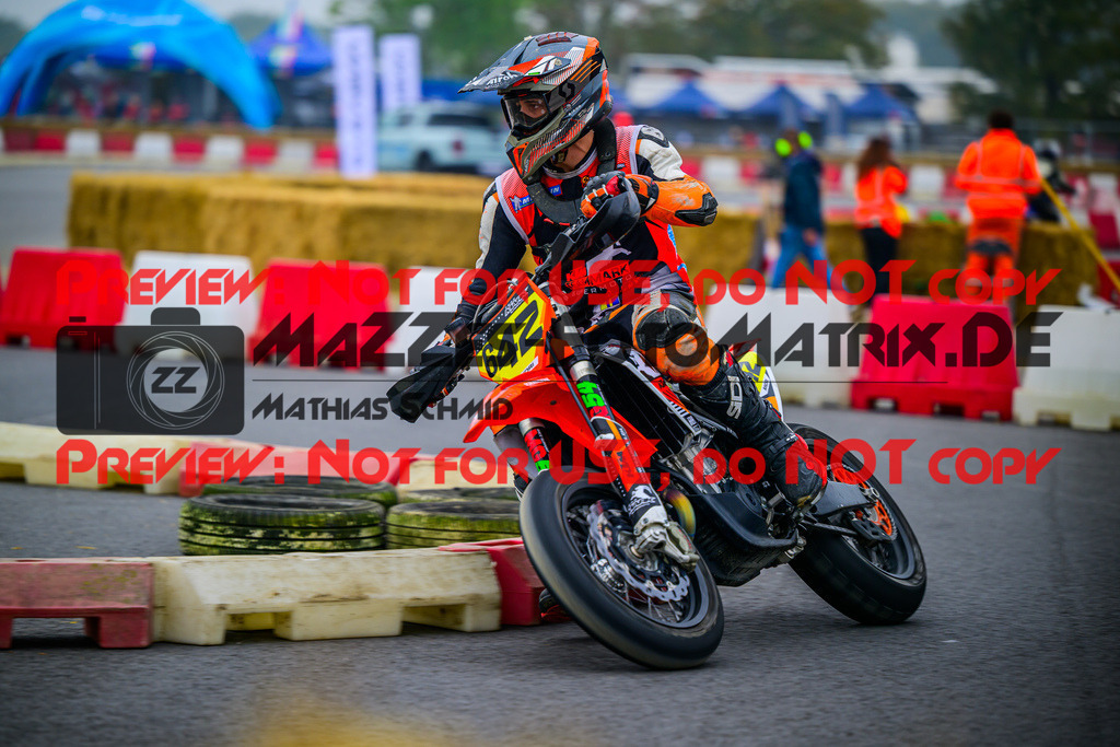 MaZZes_Fotomatrix_20251010_6021986_0187 | S4