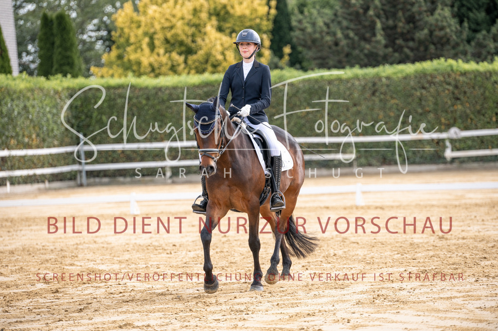 Schugtsche-Aluta25-40.DressurprfA_-224 | Schugtsche Fotografie - Realisiert mit Pictrs.com
