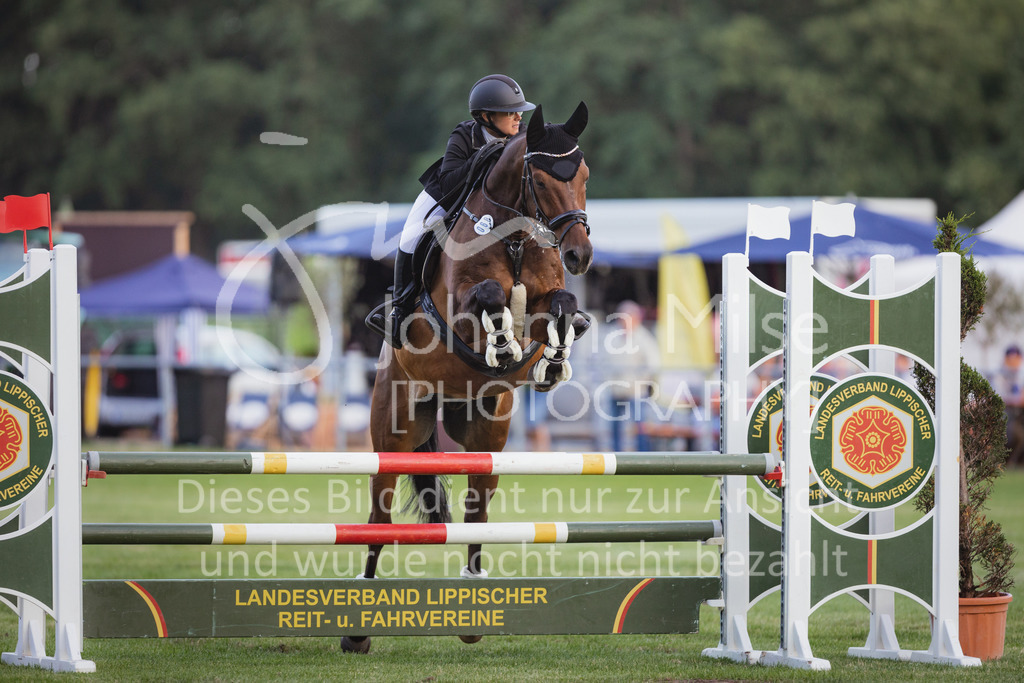 220714_LC_A2-Spr-960 | Deine schönsten Turniermomente als professionelle Fotos! Entdecke hochwertige Pferdesport-Fotografie im Online-Shop. Jetzt Fotos finden & bestellen!