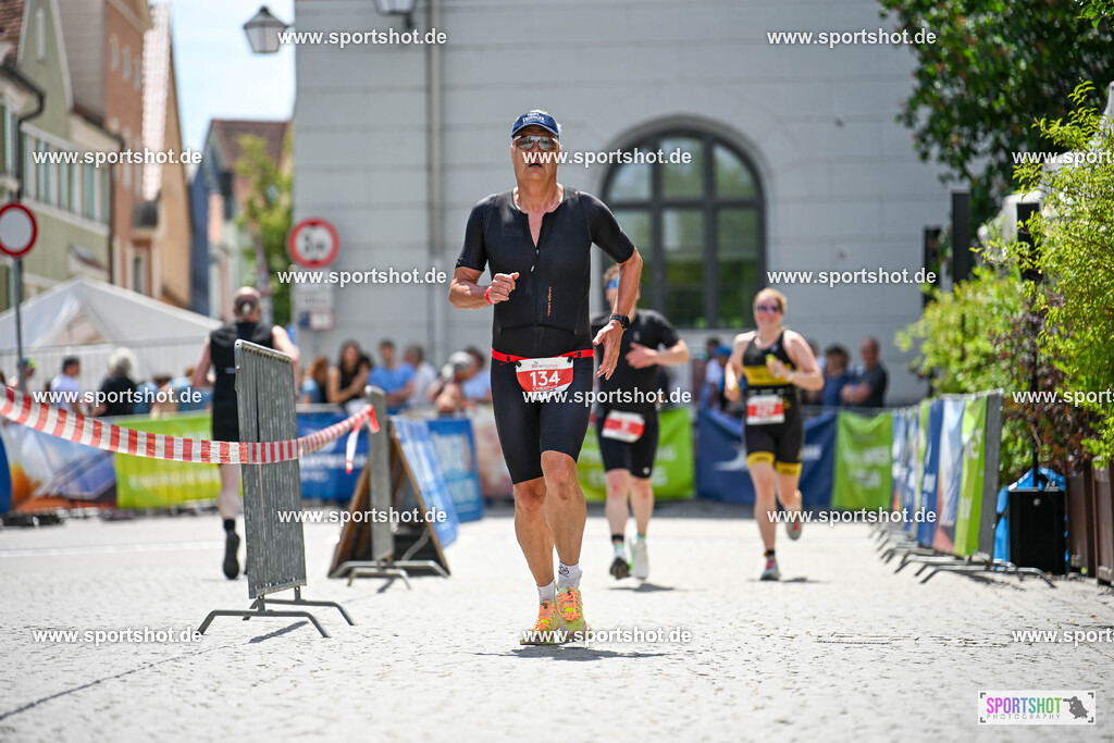 SZI_7193 | Stadttriathlon Erding 2025. #yourpictrs #sportshot_your_pictrs @Sportshotphotography #stadttriathlonerding Copyright: www.sportshot.de