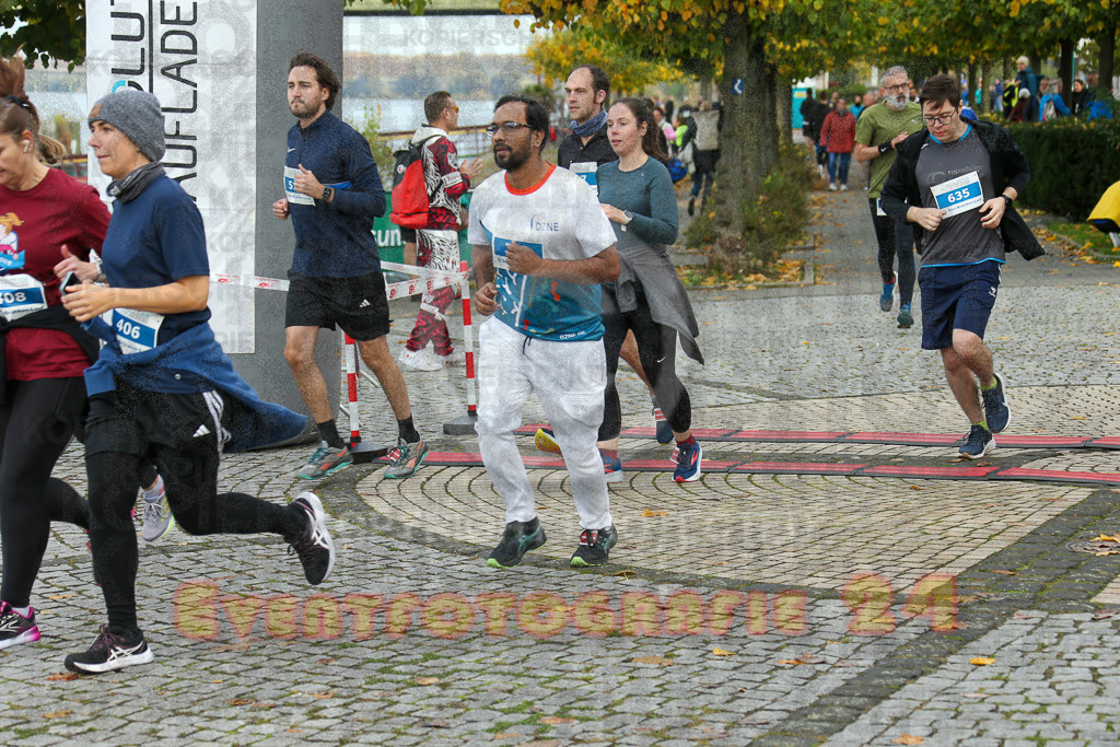 241020_0921_EX1_7046 | Sportfotografie im Rhein-Sieg Kreis, Köln, Bonn, NRW, Rheinland Pfalz, Hessen, etc. Unser Tätigkeitsfeld umfasst den Laufsport vom Volkslauf über den Marathon, Duathlon, Triathon bis zum Ultralauf wie Kölnpfad Ultra oder Schindertrail.