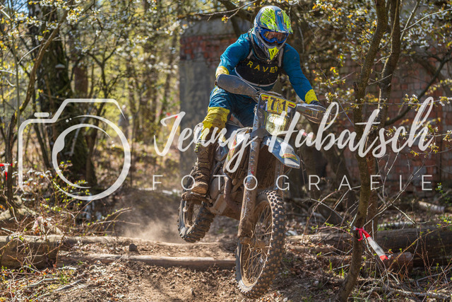 JHF.BlockNDuro.Torgau.750 | jennyhubatsch-endurofotografie