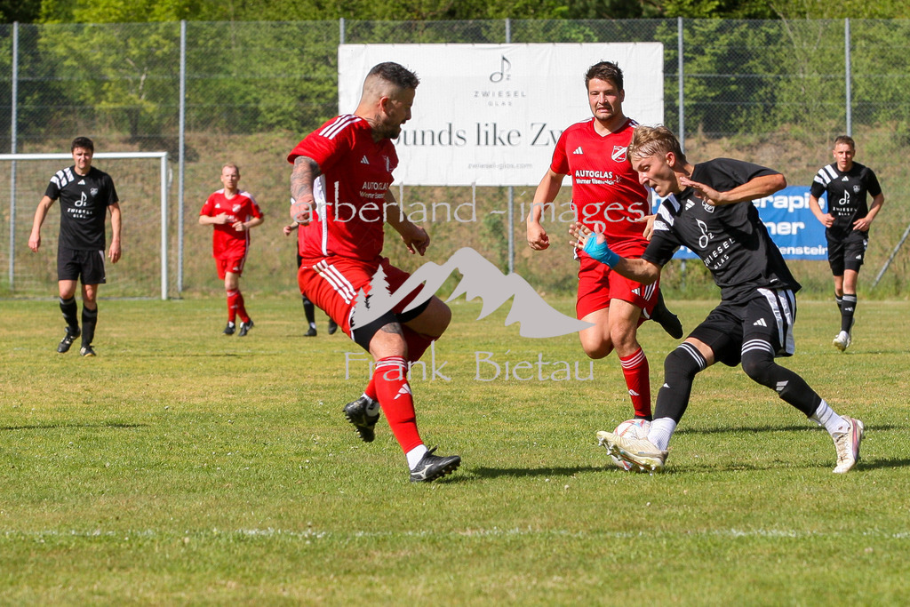 993T0694 | Medien- Sport- Entertainmentfotos