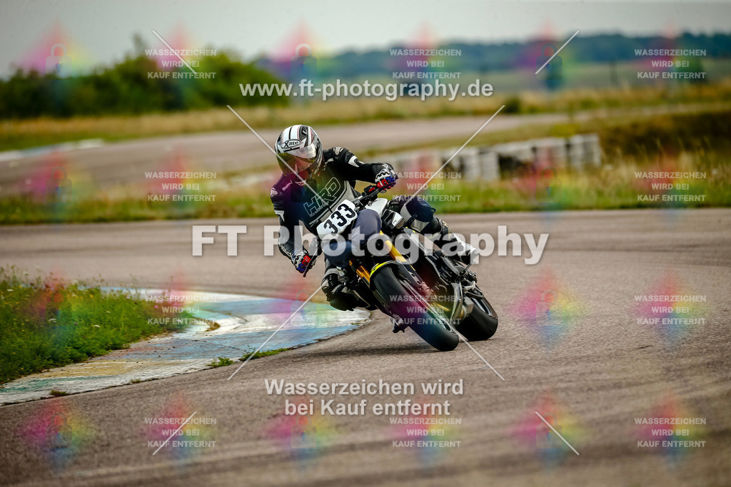 Chambley Juli-2189 | Hier findet Ihr Bilder von Touristenfahrten auf der Nürburgring Nordschleife oder von anderen Veranstaltungen die ich besucht habe. Viel Spass beim Durch Schauen 