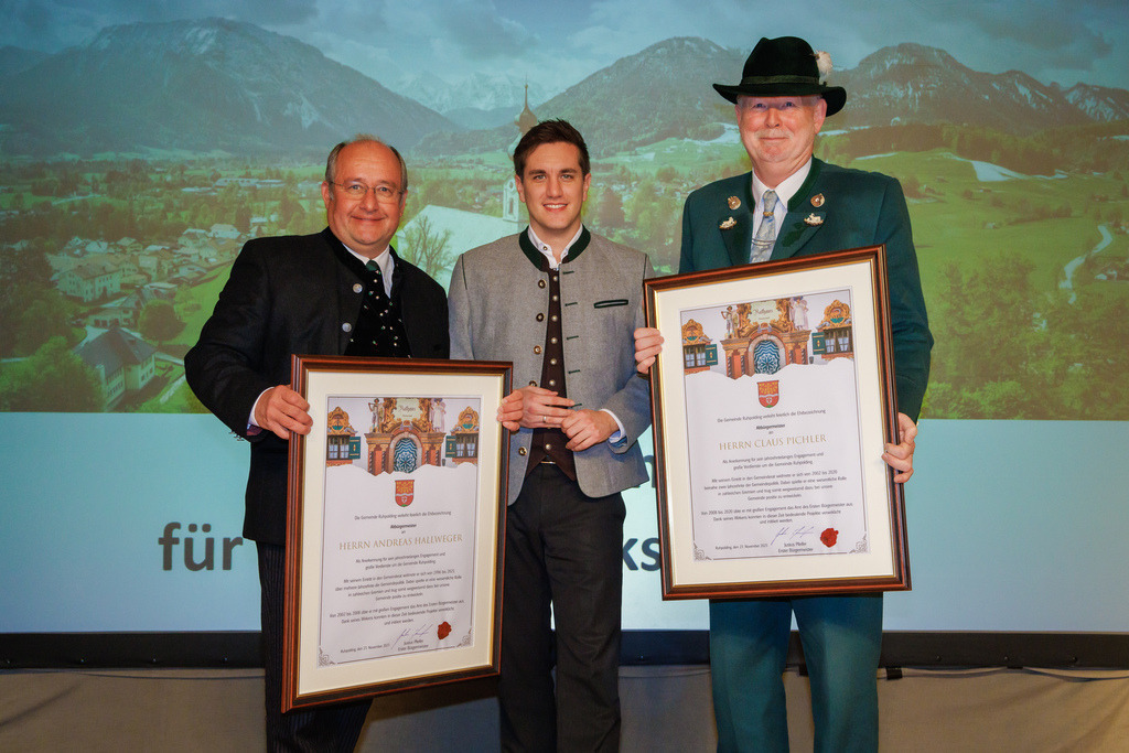 GT2A4256 | ap-design // andreas plenk - Realisiert mit Pictrs.com