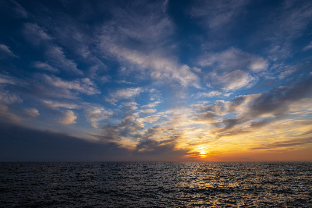 Sonnenuntergang am Strand von Kloster auf der Insel Hiddensee | Sonnenuntergang am Strand von Kloster auf der Insel Hiddensee.