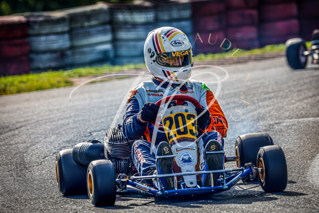 80FC09F1-6A96-423A-9904-ED634812FC5F | traudl_s_fotos