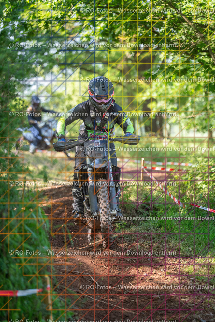 Wolfshausen 3 Lauf -1585 | Sportfotografie von RO-Fotos: Motorsport, Motocross, Enduro, Laufveranstaltungen und Triathlon. Professionelle Fotos von Sportlern und Events. - Realisiert mit Pictrs.com