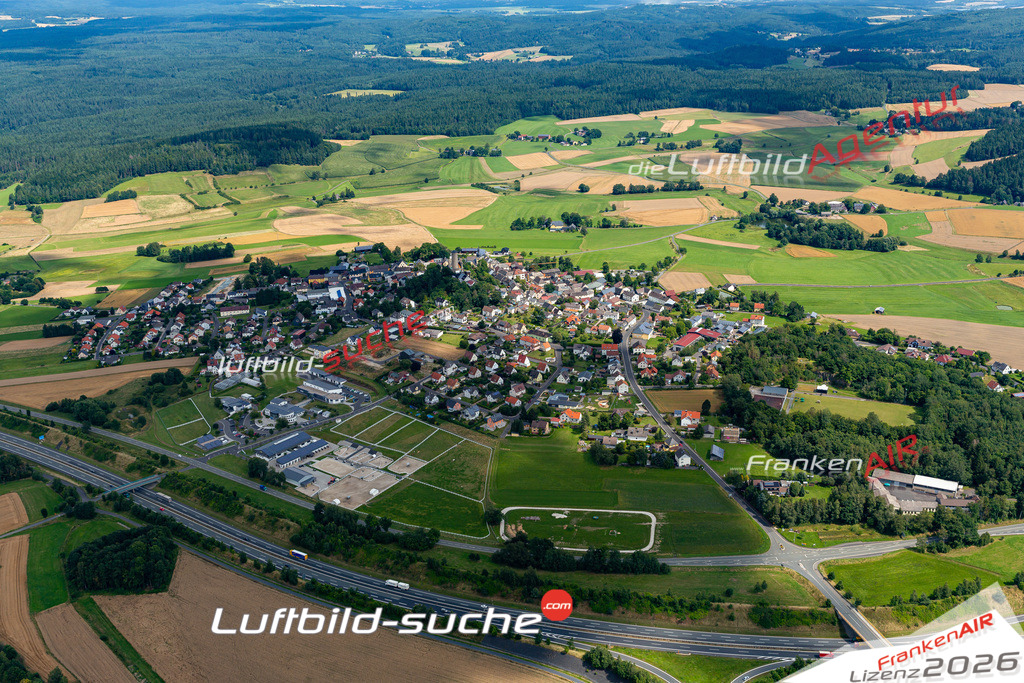 Das Luftbild der Stadt Thierstein wurde 2021 vom Flugzeug heraus erstellt (keine Drohne) Aufnahmehöhe ca.450 Meter- hohe Bildauflösung und Druck-Qualität garantiert!