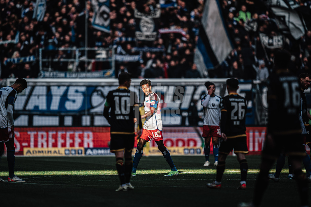 Fußball | Männer | Saison 2023/2024 | 2. Fußball-Bundesliga | 19. Spieltag | Hamburger SV vs. Karlsruher SC | 28.01.2024 | Bakery Jatta (#18, HSV)