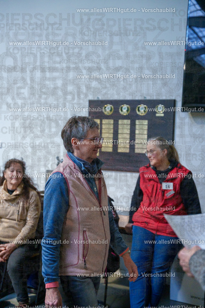 7R501549 | Professionelle Tierfotografie in Mönchengladbach von Daniel Wirth (allesWIRTHgut). Liebevolle & natürliche Bilder von Hunden & Katzen für unvergessliche Erinnerungen.