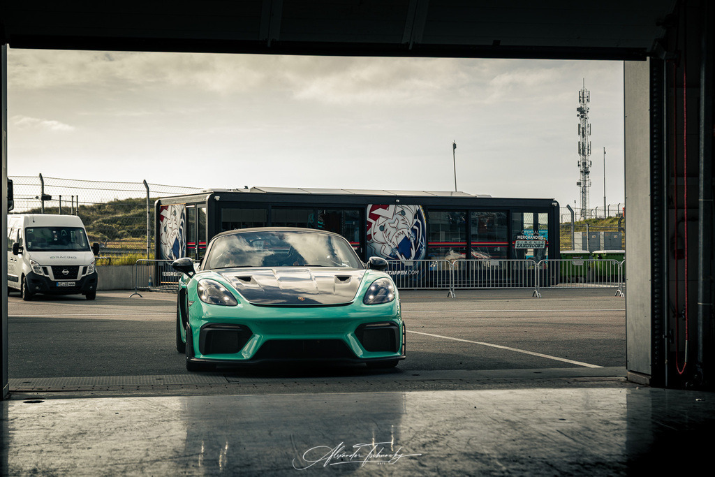 _6PZ6206 _ | Entdecken Sie die faszinierende Welt von Alexander Tschuncky Arts: Kreative Fotografie, atemberaubende Automobilkunst und hochwertiger Bilderdruck. Lassen Sie sich inspirieren! - Realisiert mit Pictrs.com