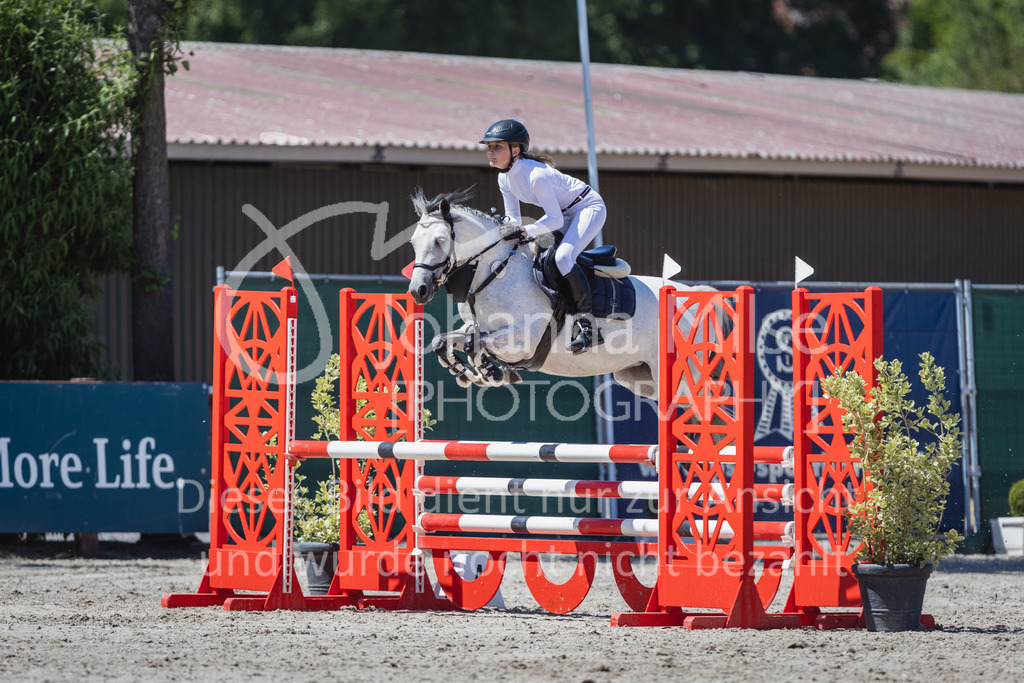 230610_Mühlen_Quali5j-937 | Deine schönsten Turniermomente als professionelle Fotos! Entdecke hochwertige Pferdesport-Fotografie im Online-Shop. Jetzt Fotos finden & bestellen!