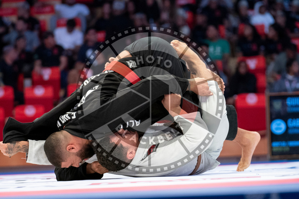 20231108PBB1464 | Fighters compete during the AJP World Professional Championship in the Mubadala Arena in Abu Dhabi, Arab United Emirates, on November 8, 2023.