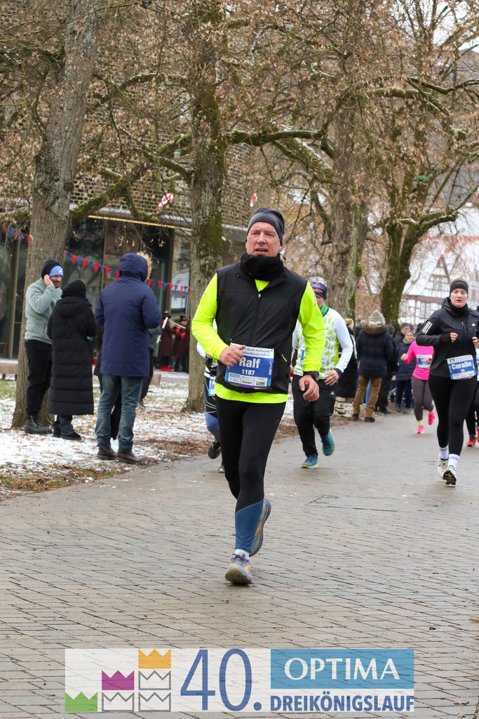 VR Bank Hauptlauf 10km | 40. Optima 3koenigslauf 2026 - Realisiert mit Pictrs.com