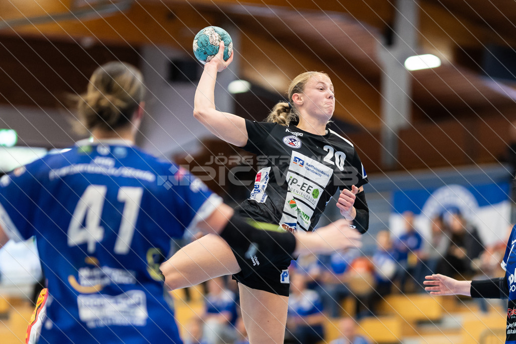 20251011_Picselweb-Fotografie_2R3_0642 | Maria Martyn (41, JSG Fredenbeck/Stade/Harsefeld), Maja Zwanziger (20, Handewitter SV) - Realisiert mit Pictrs.com