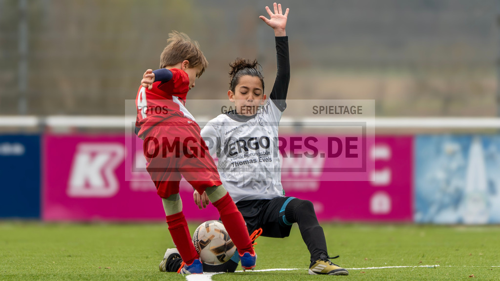 _OMG5377 | www.omgpictures.de, Sportfotograf, Verein, Fotograf, Baden Württemberg, Stuttgart, Heilbronn, omgpictures, Spieltag,  - Realisiert mit Pictrs.com