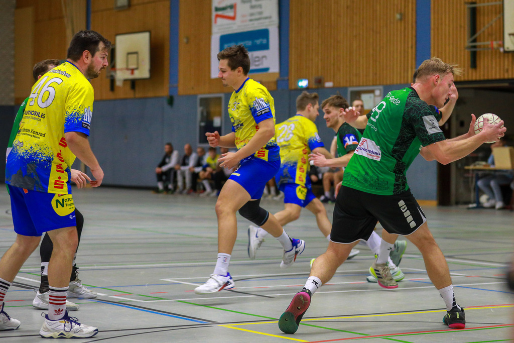 SVN_HcTvRhede_131225_018 | Bildergalerie von Sport-Ereignissen aber auch von weiteren spannenden Dingen - nicht nur vom Niederrhein. In Anlehnung an den bekannten Spruch von Hanns Dieter Hüsch heißt das Motto: "Niederrhein ist überall".  - Realisiert mit Pictrs.com