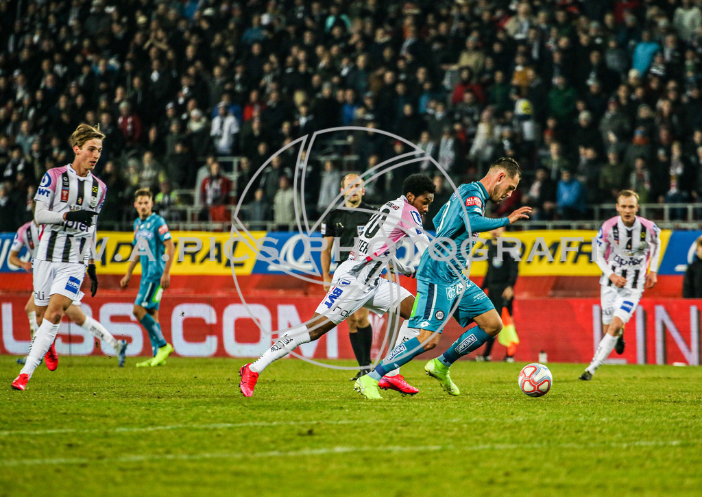 LASK vs STURM GRAZ  | Pasching,AUSTRIA,08.Feb.20 - SOCCER-CUP, LASK vs STURM GRAZ Image shows Samuel Tetteh (LASK)
Photo: Sportmediapics.com/ Andreas Willdoner