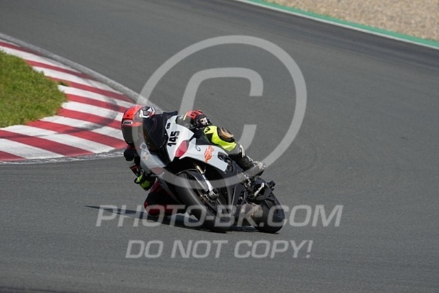 2024_06_21_PBK_16157 | Sportfotografie; SlowMotion; Video; Rennstrecke; Hafeneger; Speer; Racing; RSE; BMW; CBO; Trackday; Motorsportarena; Hockenheimring; Brno; Most; Barcelona; Valencia