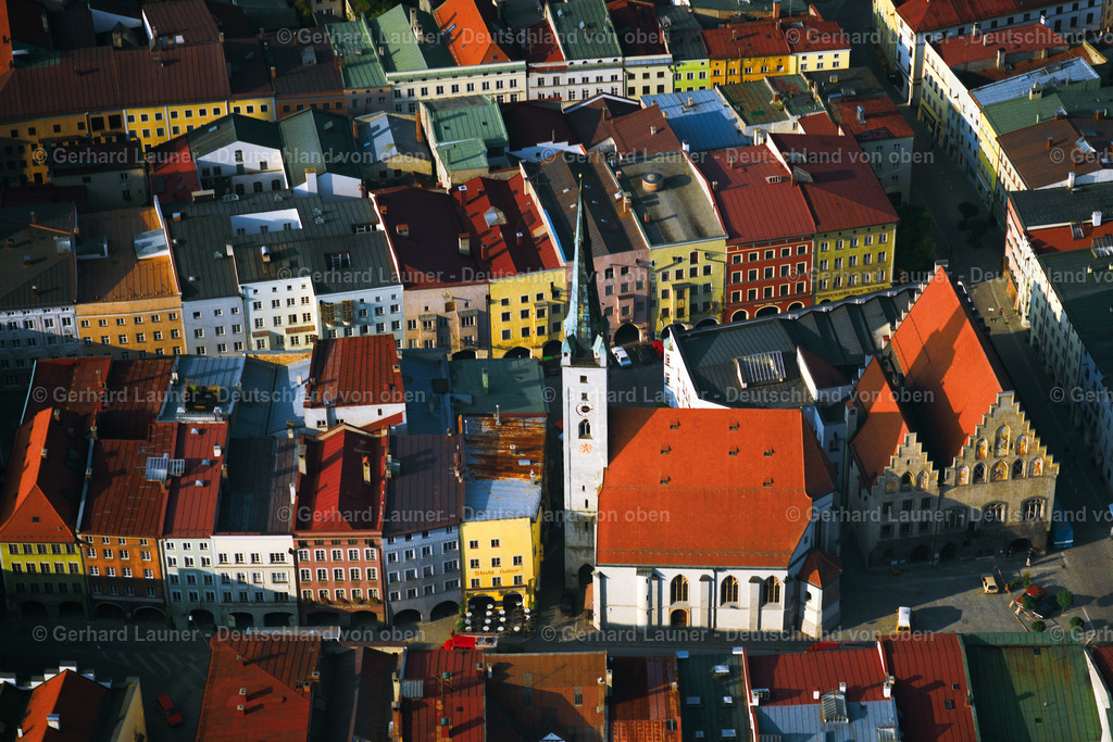 23B0424 | Frauenkirche und historische Altstadt Wasserburg am Inn