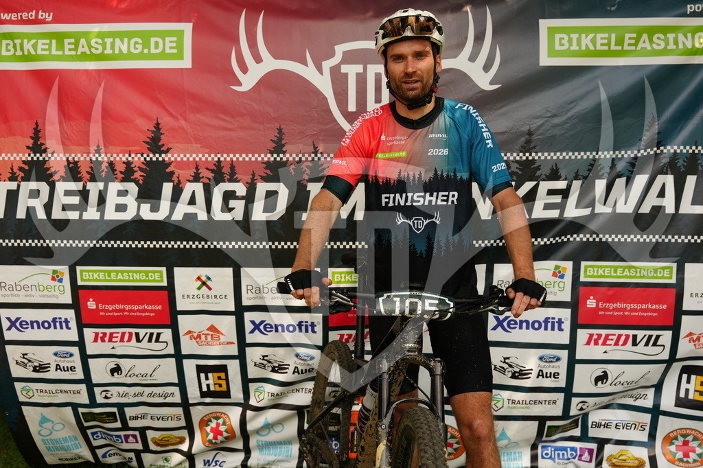 FC605746 | Fotogalerie der Treibjagd im Dunkelwald - Dein MTB Etappenrennen im Erzgebirge - Realisiert mit Pictrs.com