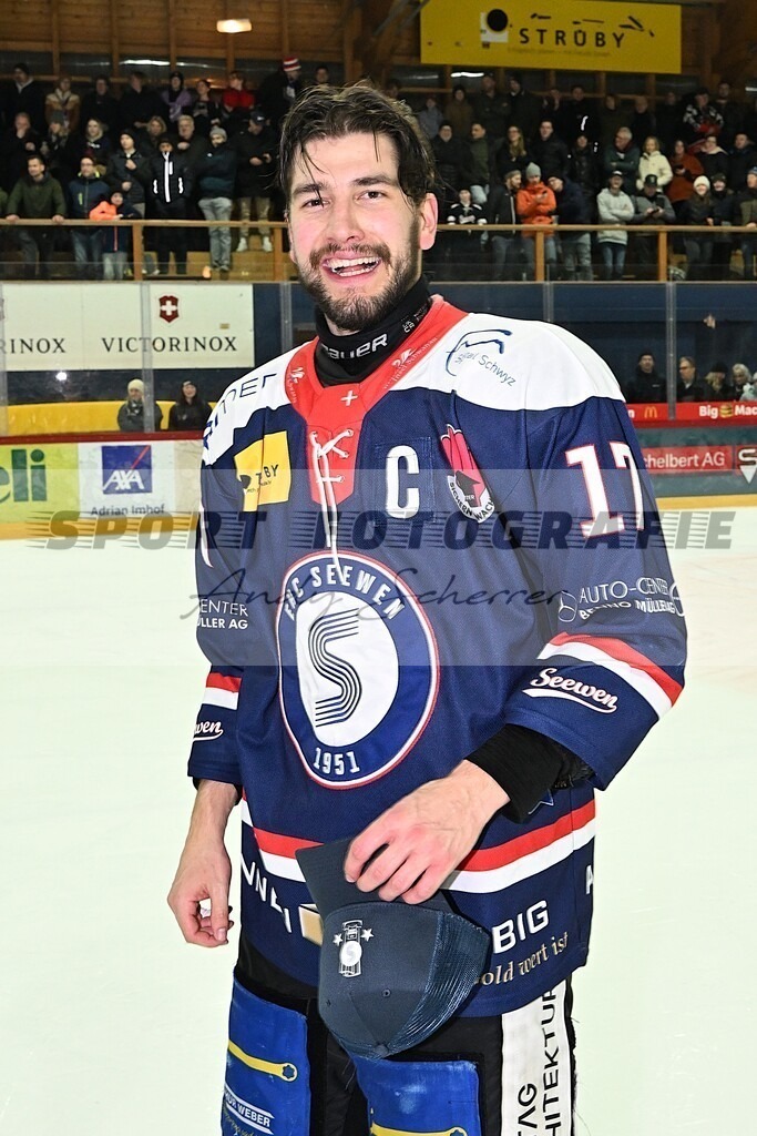 aaaDSC_3850 | Kaufen Sie Sportbilder im Onlineshop von Andy Scherrer Sportfotografie. Faszinierende Bilder von Sportevents aus der ganzen Schweiz. Fussball, Frauenfussball, Unihockey, Handball, Schwingen und weiteren Sportarten. - Realisiert mit Pictrs.com