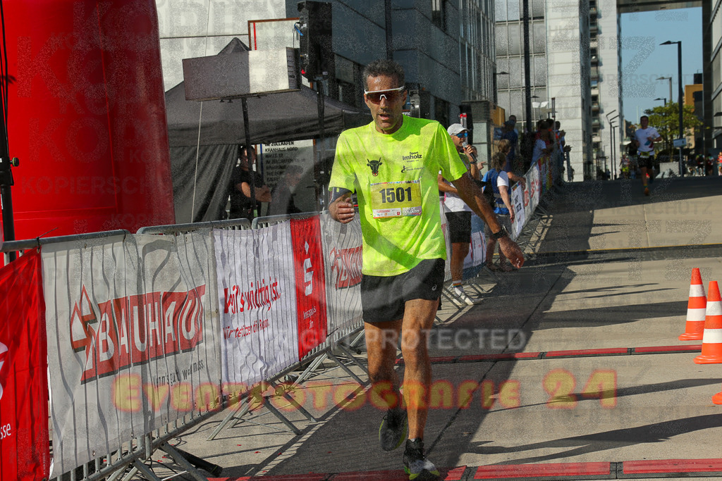 240921_1511_EX1_4563 | Sportfotografie im Rhein-Sieg Kreis, Köln, Bonn, NRW, Rheinland Pfalz, Hessen, etc. Unser Tätigkeitsfeld umfasst den Laufsport vom Volkslauf über den Marathon, Duathlon, Triathon bis zum Ultralauf wie Kölnpfad Ultra oder Schindertrail.