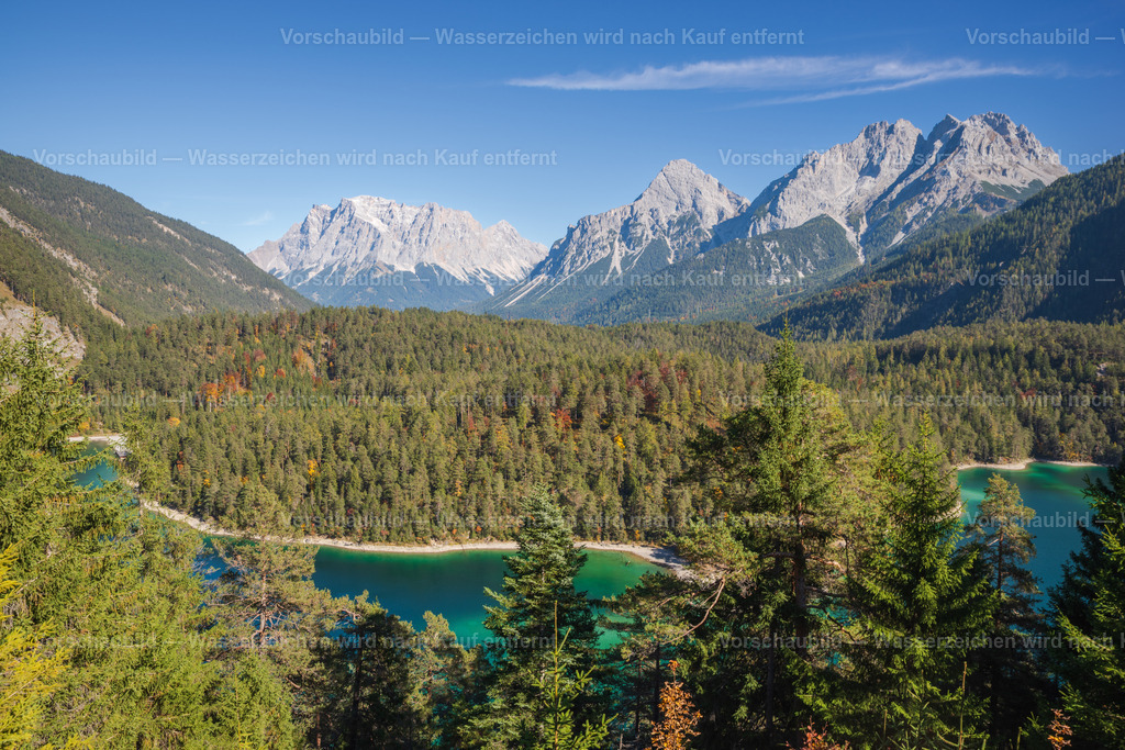 Herbstblick zur Zugspitze | zusammen mit dem Blindsee in Österreich - Realisiert mit Pictrs.com