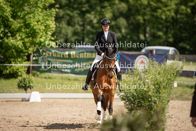 Bad_Meinberg_08744 | saradresslerfotografie - Realisiert mit Pictrs.com