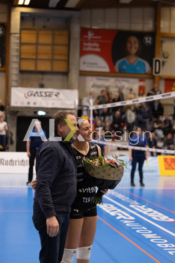 Volleyball I Frauen I Saison 2025-2026 I Volleyball NLA | Women I Round 16 I VC Kanti Schaffhausen - Viteos NUC I 31.01.2026 | 4 Milz Sara (CH) (Viteos NUC) – Zuspiel - Realisiert mit Pictrs.com