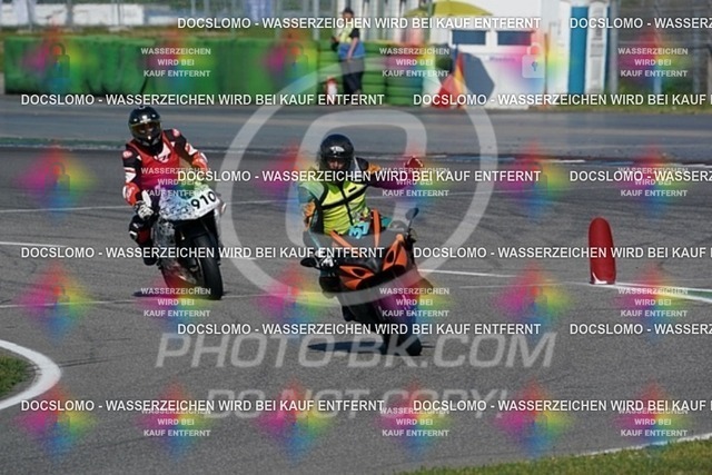 2022_05_09_PBK_12944 | Sportfotografie; SlowMotion; Video; Rennstrecke; Hafeneger; RSE; Speer; Trackday; Motorsportarena; Hockenheimring; Brno; Most; Barcelona; Valencia, Benny; Kaetzmer;
