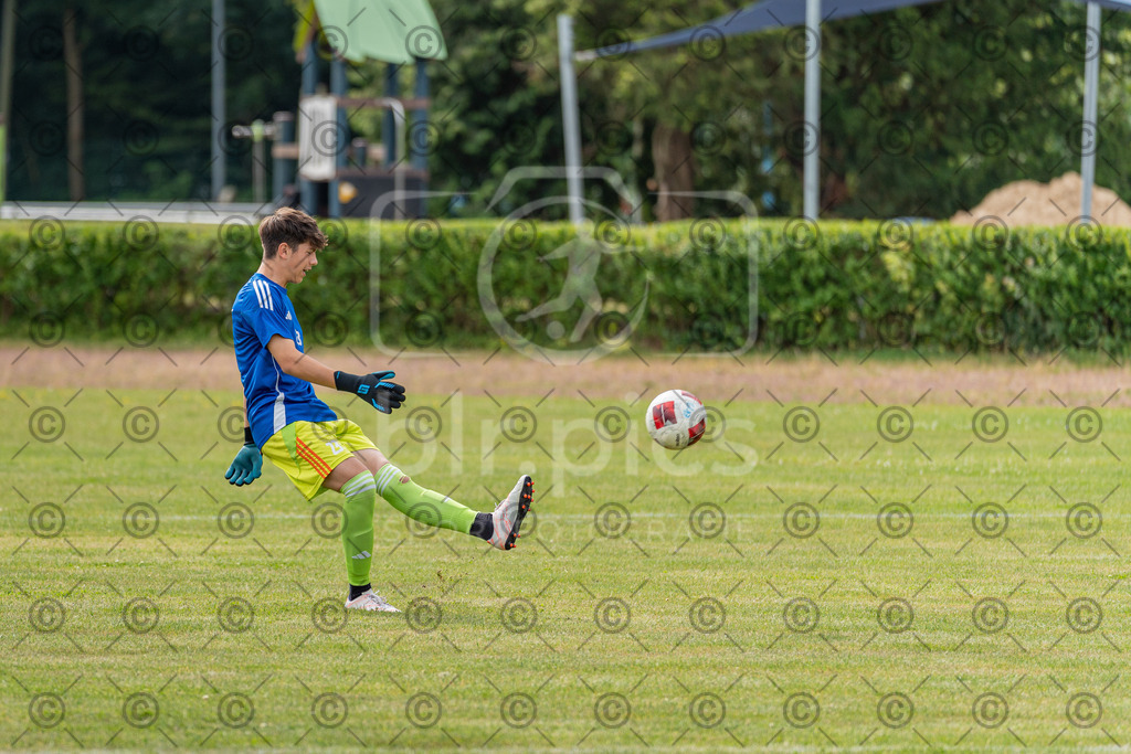 _DSC7719 | Professionelle Fußball- und Sportfotografie. Spielbilder online ansehen und kaufen – Einzelbilder oder komplette Galerien in hoher Qualität. - Realisiert mit Pictrs.com