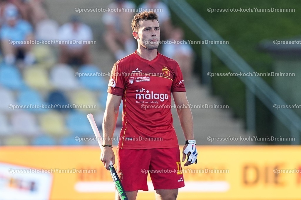 xydrx10082505009 | 10.08.2025, xydrx, Herren EuroHockey Championship 2025, Gruppenphase, Gruppe A, Spanien - Österreich, Sparkassenpark Mönchengladbach: Pepe Cunill (ESP #17)