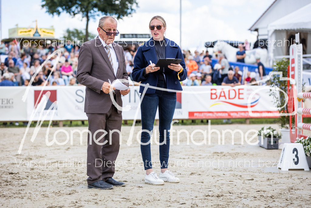 BHO-Führzügel2-003 | MomenTaufnahmen Pferdesportfotos