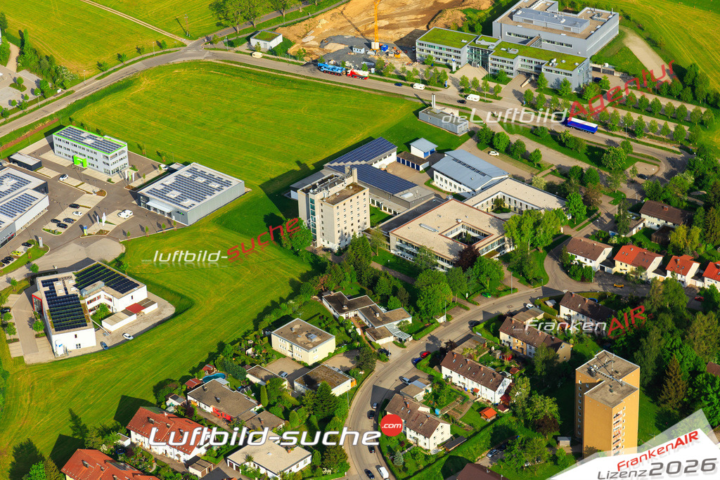 Die Luftaufnahme der Stadt Kempten Allgäu wurde vom UL-Flugzeug heraus erstellt ( keine Drohne )- hohe Auflösung für beste Qualität