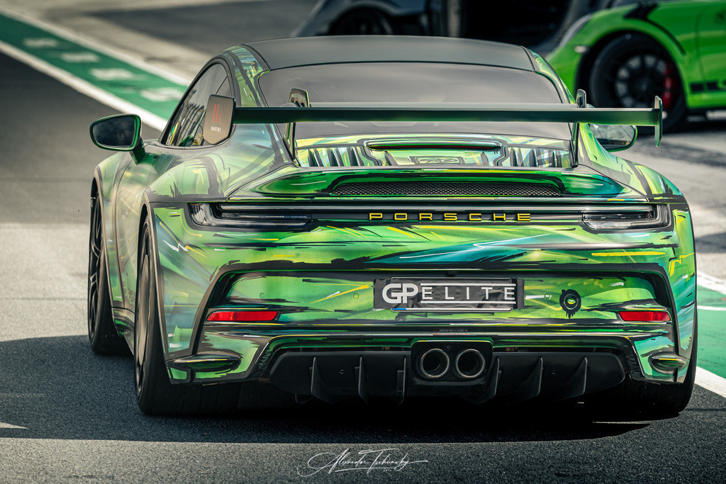 R6AT2749 _Alexander Tschuncky | Entdecken Sie die faszinierende Welt von Alexander Tschuncky Arts: Kreative Fotografie, atemberaubende Automobilkunst und hochwertiger Bilderdruck. Lassen Sie sich inspirieren! - Realisiert mit Pictrs.com