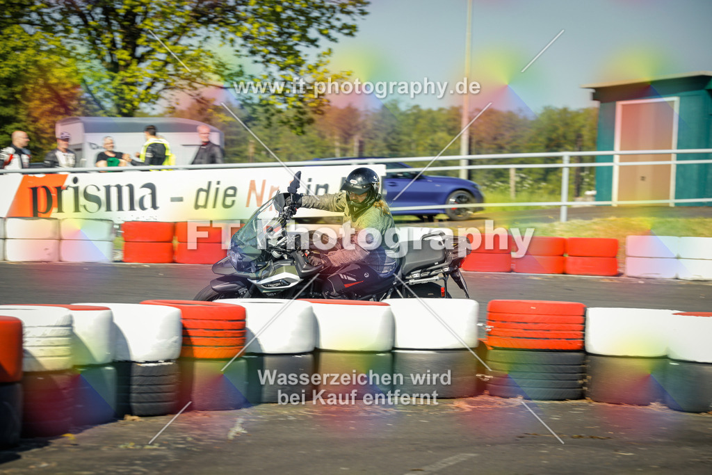OBK_Mai_Justin_Uwe-10181 | Hier findet Ihr Bilder von Touristenfahrten auf der Nürburgring Nordschleife oder von anderen Veranstaltungen die ich besucht habe. Viel Spass beim Durch Schauen 