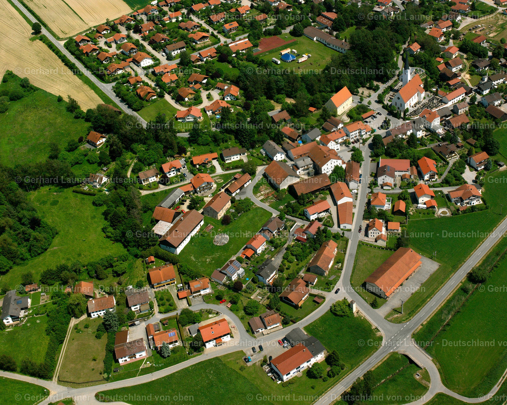 2517936 | Taufkirchen, Falkenberg