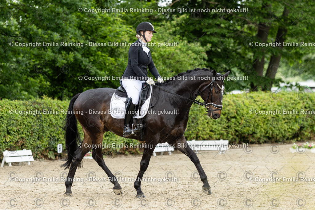 CL5A1096 | Emilia Reinking Fotografie - Realisiert mit Pictrs.com