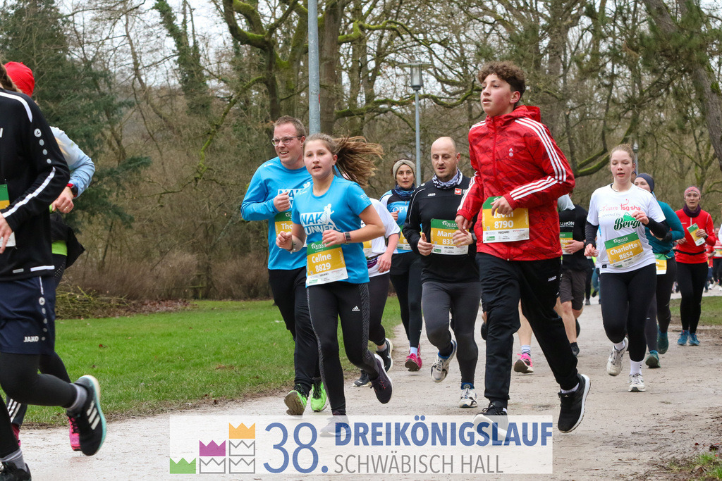 5km Roewisch Wohnbau Cup | 3 Koenigslauf 2024 5km Roewisch Wohnbau Cup - Realisiert mit Pictrs.com