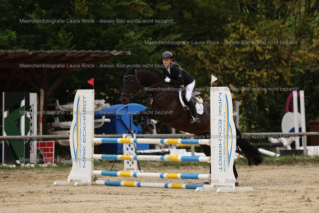 HG9A5399 | laurarinckfotografie - Realisiert mit Pictrs.com