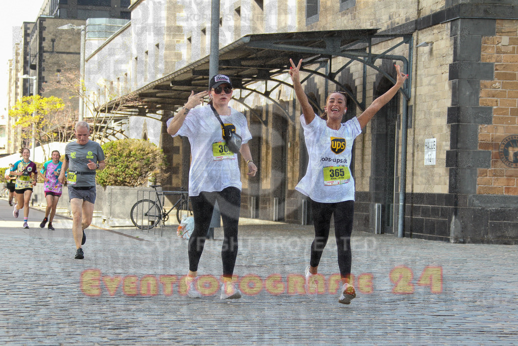 250920_1454_EV4_7467 | Sportfotografie im Rhein-Sieg Kreis, Köln, Bonn, NRW, Rheinland Pfalz, Hessen, etc. Unser Tätigkeitsfeld umfasst den Laufsport vom Volkslauf über den Marathon, Duathlon, Triathon bis zum Ultralauf wie Kölnpfad Ultra oder Schindertrail.