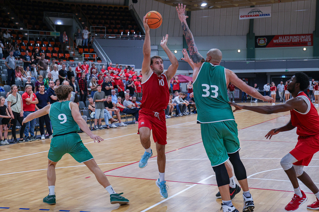 BAYER GIANTS vs VET-CONCEPT Gladiators Trier Test-134 | Fotos von Basketballspielen aus dem Raum NRW fotografiert von Gero Mueller-Laschet und Daniel Schaefer - Realisiert mit Pictrs.com