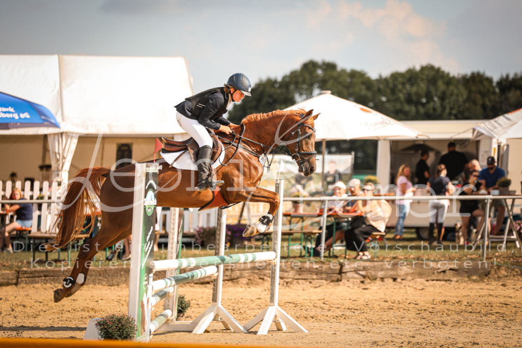 01.FrSpE00017 | Leoni Ertmer Photography - Realisiert mit Pictrs.com