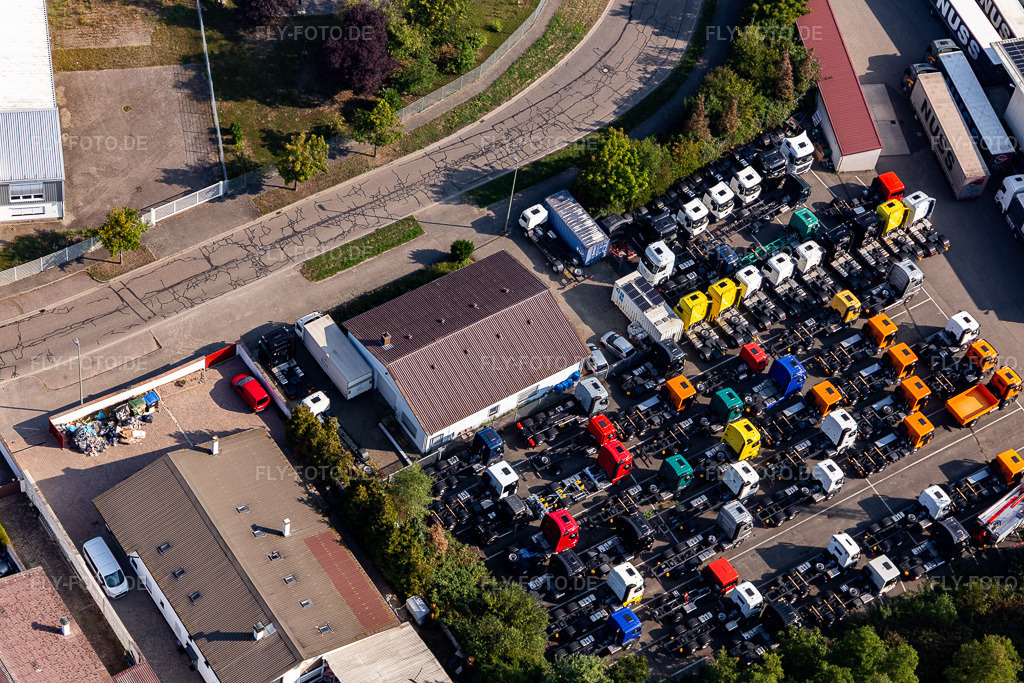 Luftbild: SIVA GmbH im Gewerbegebiet Horst im Ortsteil Minderslachen in Kandel im Bundesland Rheinland-Pfalz in Deutschland. Foto: IMG_117299.jpg vom 25.08.2019 durch Werner Riehm/FLY-FOTO.deSIVA GmbH - Sicherstellung, Verwertung, Inkasso