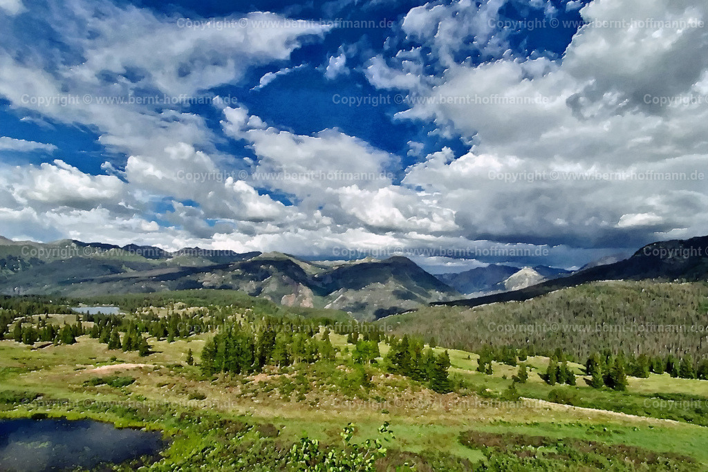 PAD2_FD_SanJuan-Mountains_180x120 | DIGITALKUNST. San Juan Mountains. __ San Juan Gebirge  zwischen Silverton und Durango in Colorado. __ Das Basisfoto für dieses malerisch verwandelte Werk hat der Wahl-Amerikaner Frank Döpke gemacht und es Bernt Hoffmann für dessen Kunstpart zur Verfügung gestellt. __ Seitenverhältnis = 3 zu 2 - Realisiert mit Pictrs.com