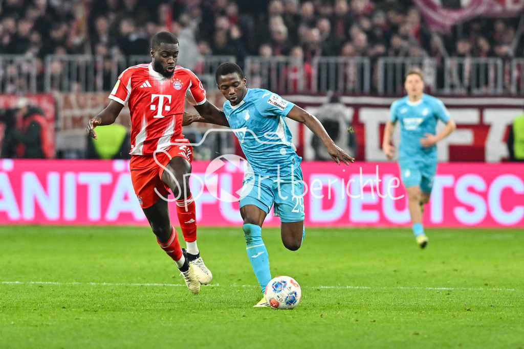 FC Bayern München - TSG 1899 Hoffenheim | MUNICH, GERMANY - 08. FEBRUARY: im Duell Dayot UPAMECANO (FC Bayern Munich 2) und Bazoumana TOURE (TSG Hoffenheim 29) während dem Bundesligamatch zwischen dem FC Bayern München und der TSG 1899 Hoffenheim am 21. Spieltag in der Allianz Arena / DFL REGULATIONS PROHIBIT ANY USE OF PHOTOGRAPHS AS IMAGE SEQUENCES AND/OR QUASI-VIDEO