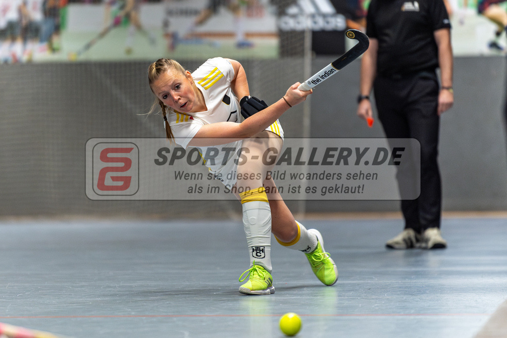 SM_2024-12-20-D85_-517 | 1.Bundesliga Hallenhockey  (W) DCADA - HTHC / 6:5 (3:3)
